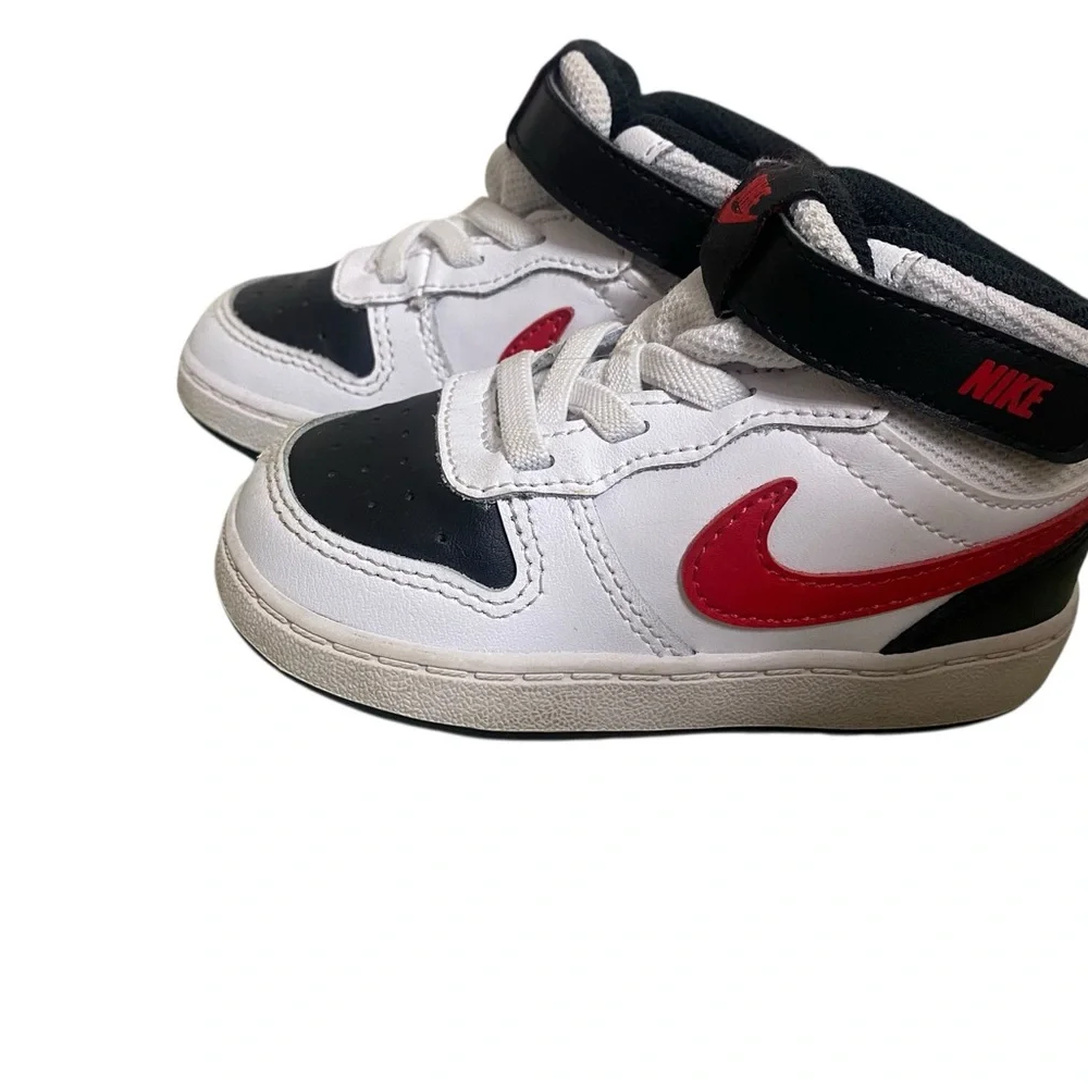 Nike Court Borough Mid 2 toddler shoes.
-7C - Picture 3 of 7
